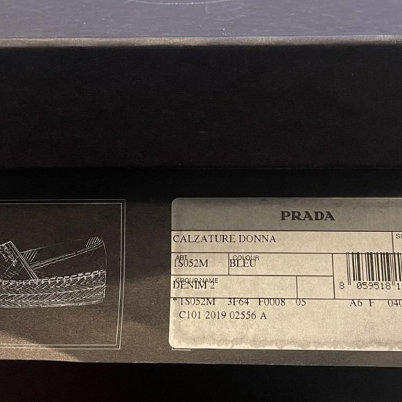 Prada denim espadrilles. Excellent condition! Like new Box included. Size 36 - Picture 2 of 4